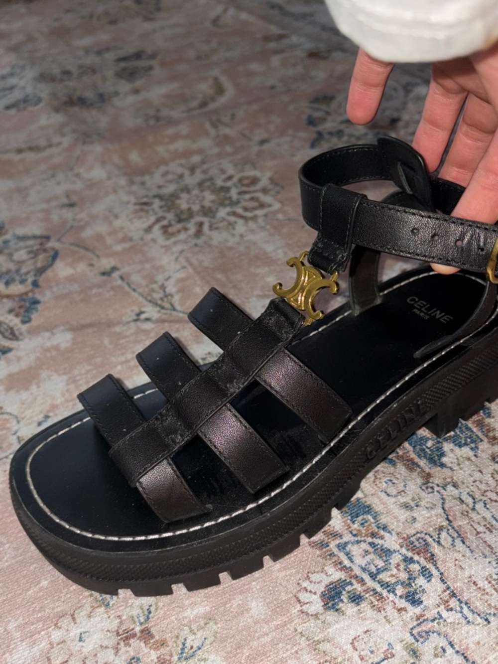 CELINE CLEA TRIOMPHE GLADIATOR SANDAL in CALFSKIN Gold logo - Picture 3 of 8